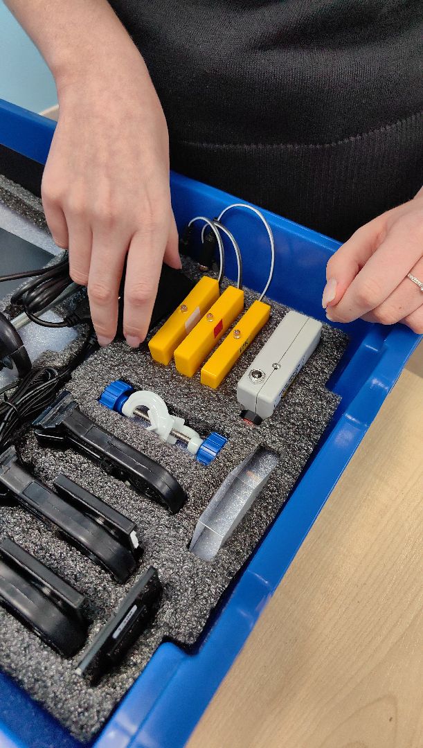 педагог, компенсация за аренду жилья, школа, физика,