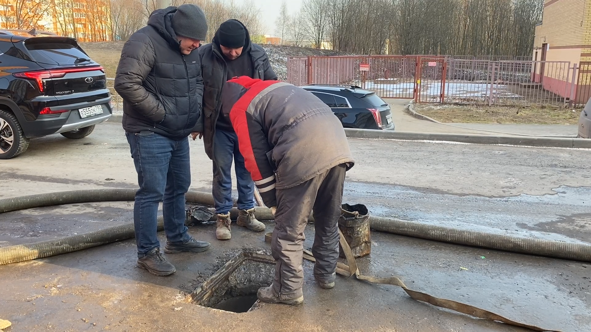 ливневка, коммунальные службы Власиха, вертикалки, ливневая канализация, засор канализации,