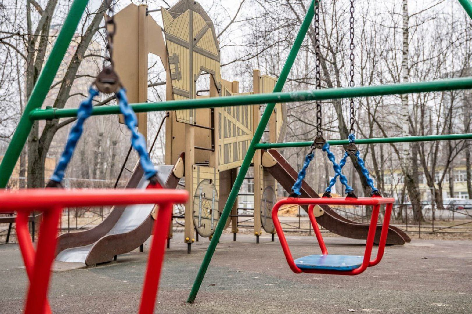 реутов, вертикалки, освещение, детская площадка,