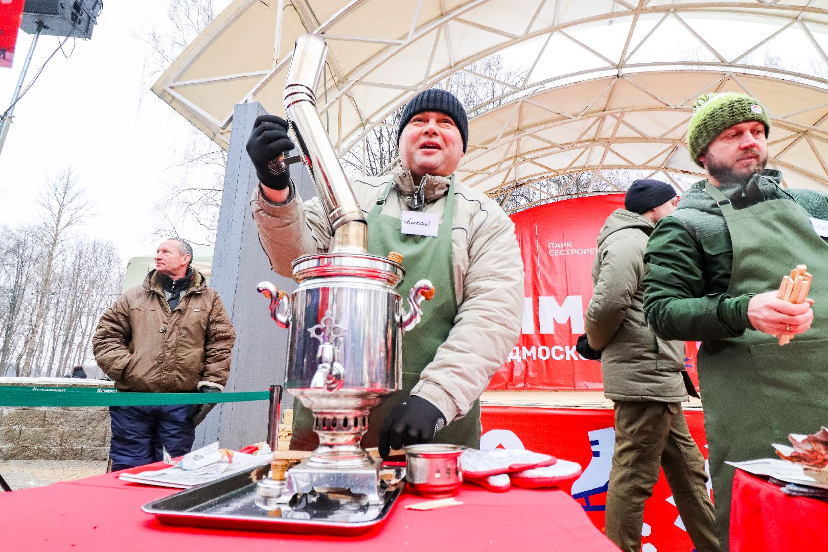 Клин, общество, культура, зима в подмосковье, фестивали, самовары, вертикалки,