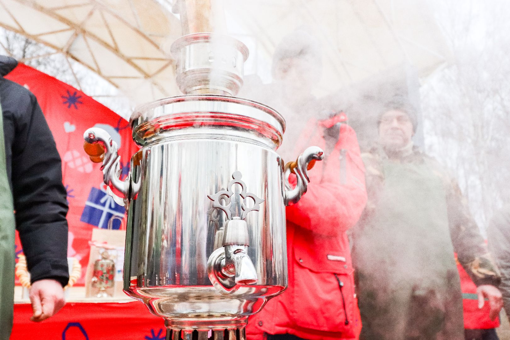 Клин, общество, культура, зима в подмосковье, фестивали, самовары, вертикалки,