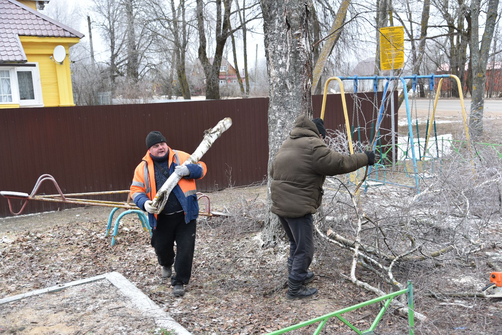 лотошино, добродел, обращение жителей, благоустройство, спил деревьев,
