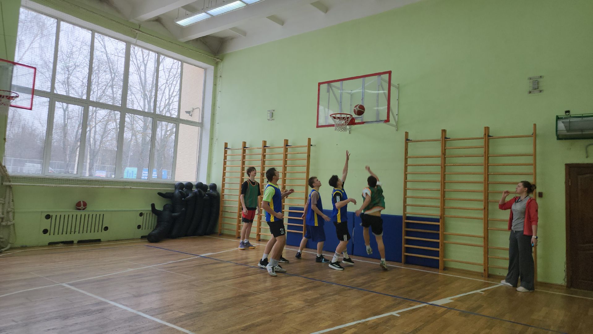 Баскетбол, Школа, разговоры о важном,