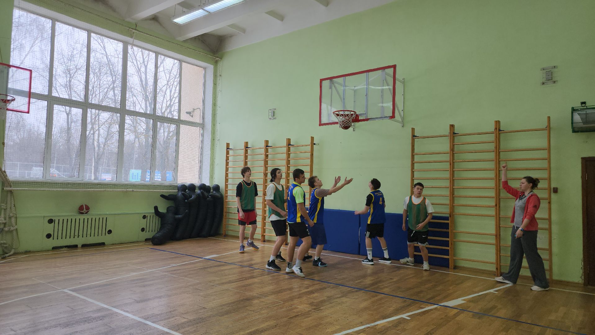 Баскетбол, Школа, разговоры о важном,