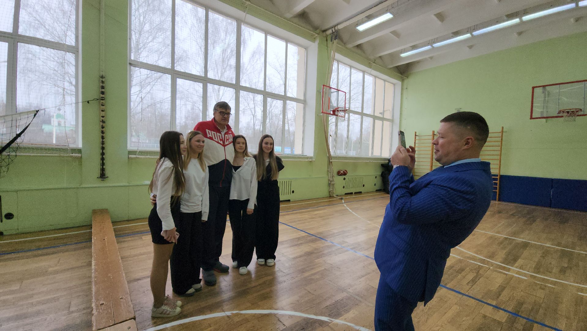 Баскетбол, Школа, разговоры о важном,