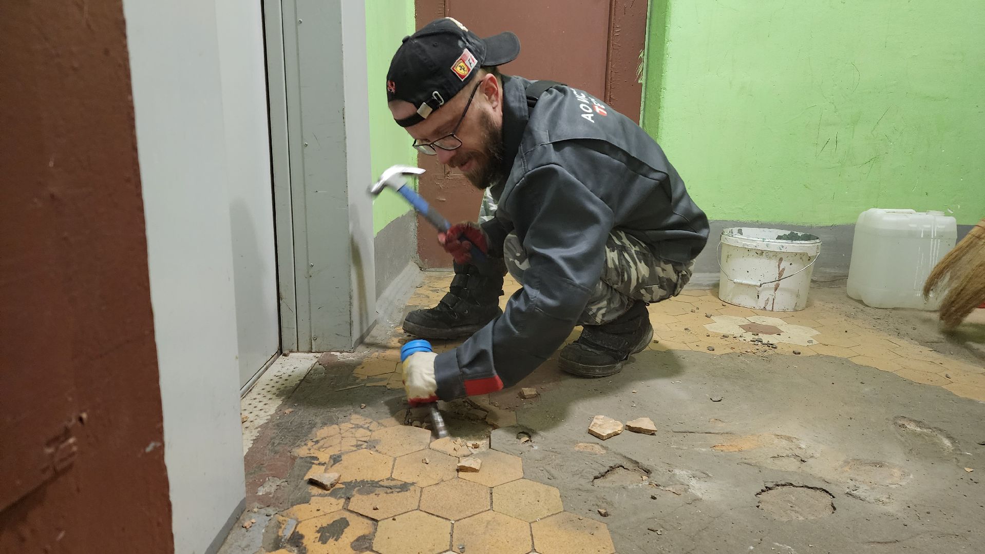 ремонт подъезда, жкх, истра, вертикалки,