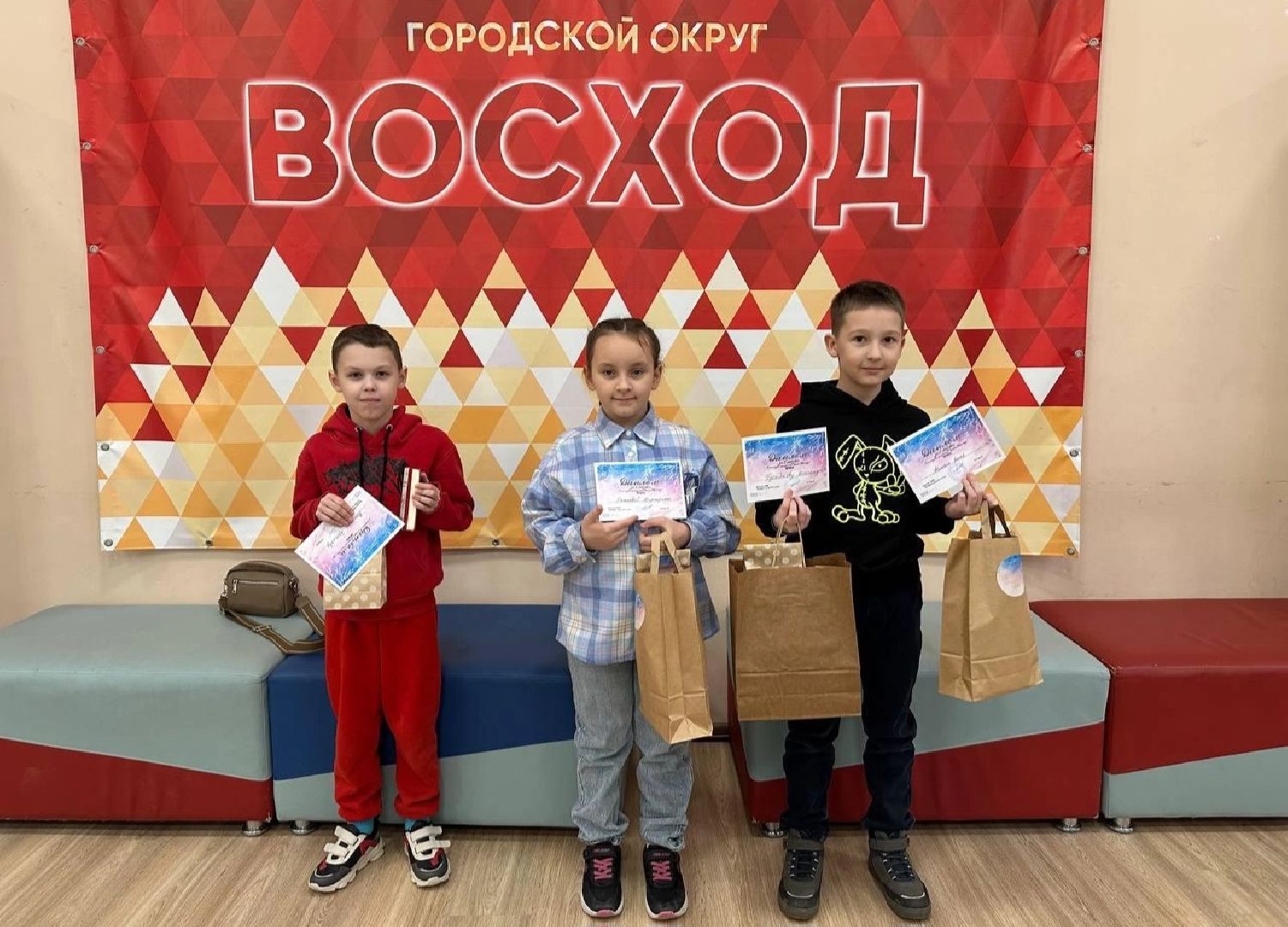 зима в восходе, конкурс, рисунок, дети, вертикалки, городской округ восход,