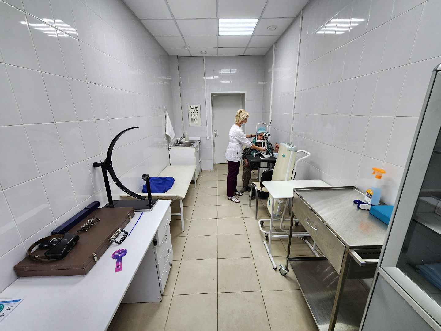 Чехов, Чеховская больница, взрослая поликлиника, улица Пионерская 2, кабинет для маломобильных граждан, пациенты с ограниченными возможностями здоровья, врачи узких специализаций, анализы,