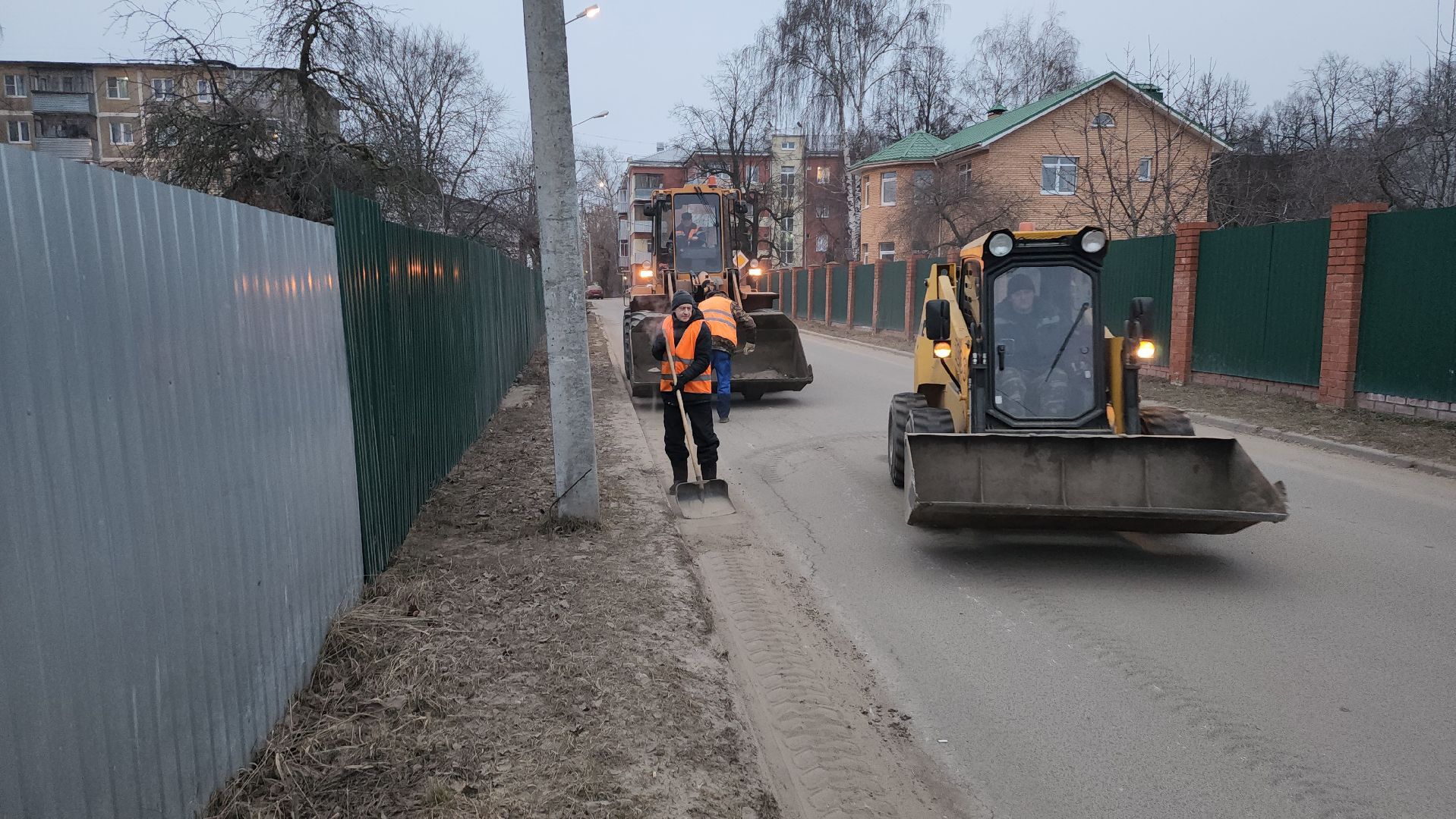 серухов, комбинат благоустройства, уборка дорог, улица энгельса, улица пролетарская, микрорайон занарье, вертикалки,
