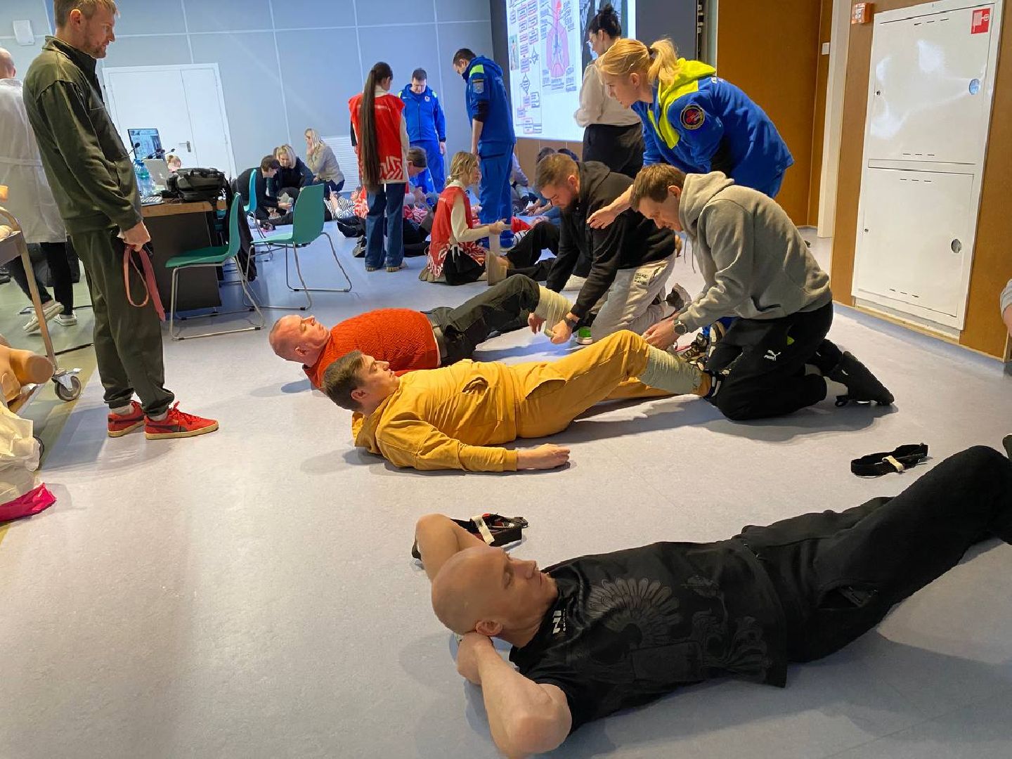 вертикалки, дмитрийхубезов, детскийцентррошаля, мастеркласспервойпомощи, министрздравохраненияреспубликиалтай,