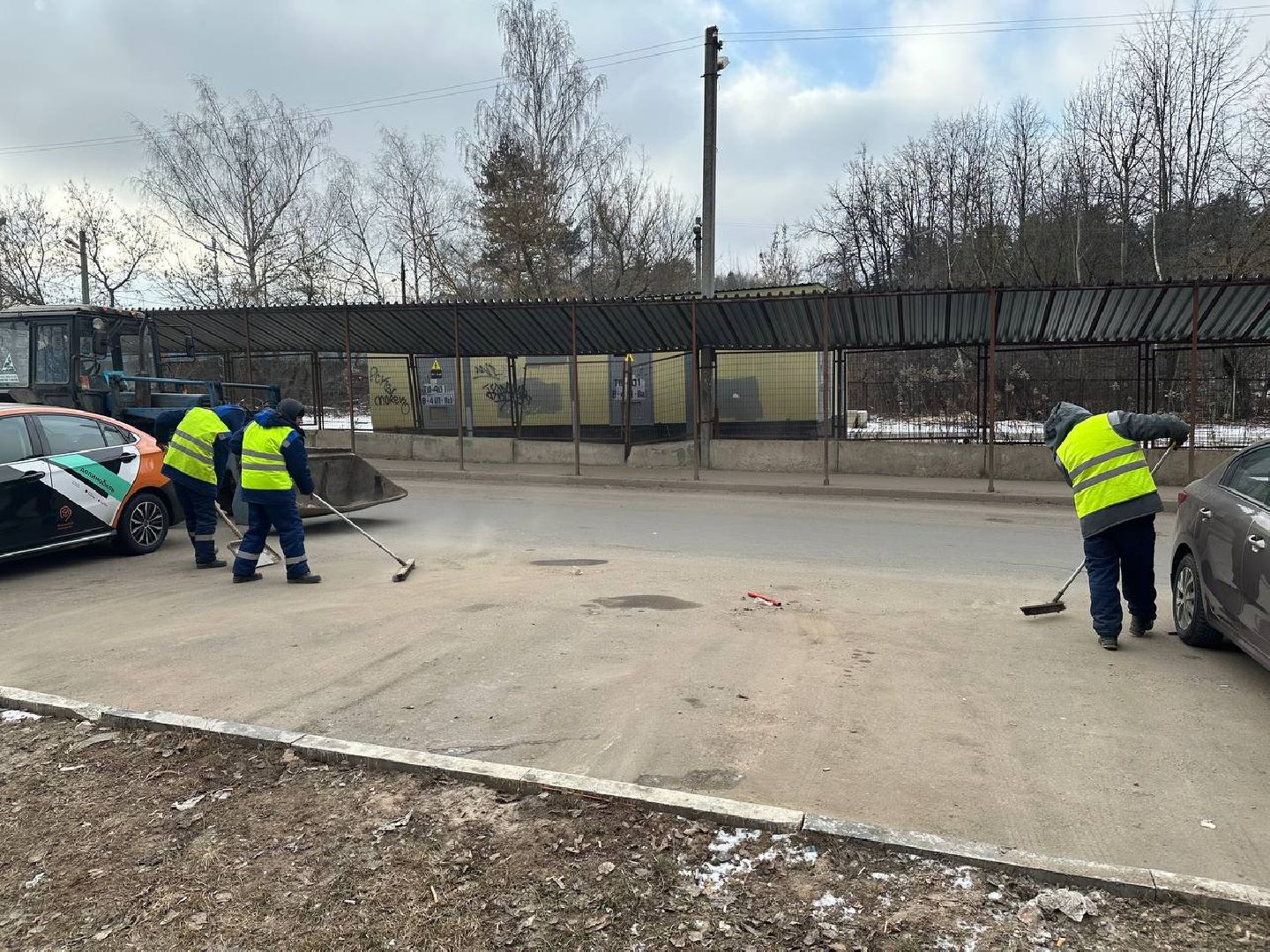 вертикалка, уборка города, домодедово, коммунальщики,