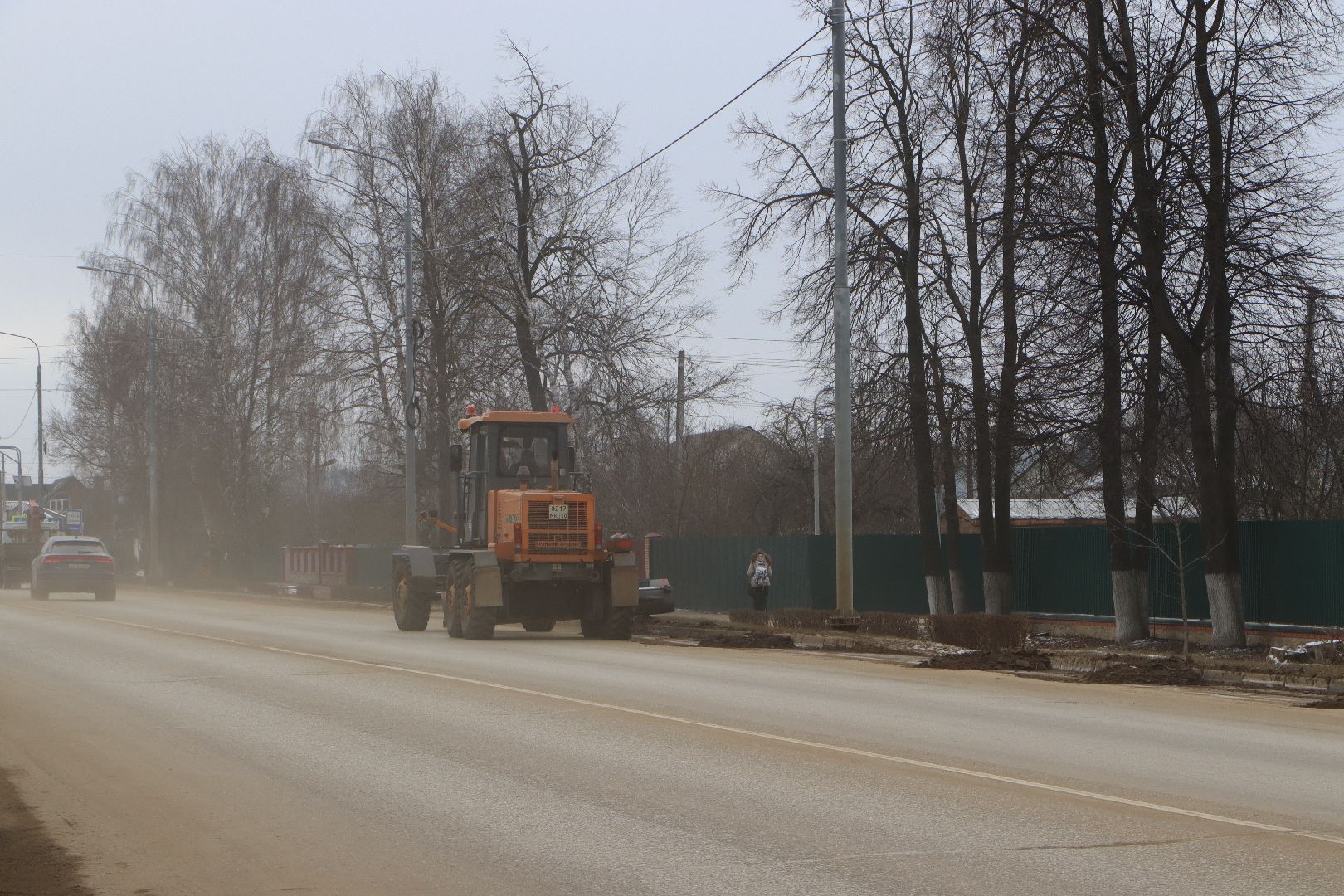 мосавтодор, серебряные пруды, улица ленина, дорожные работы, уборка прибордюрной территории,