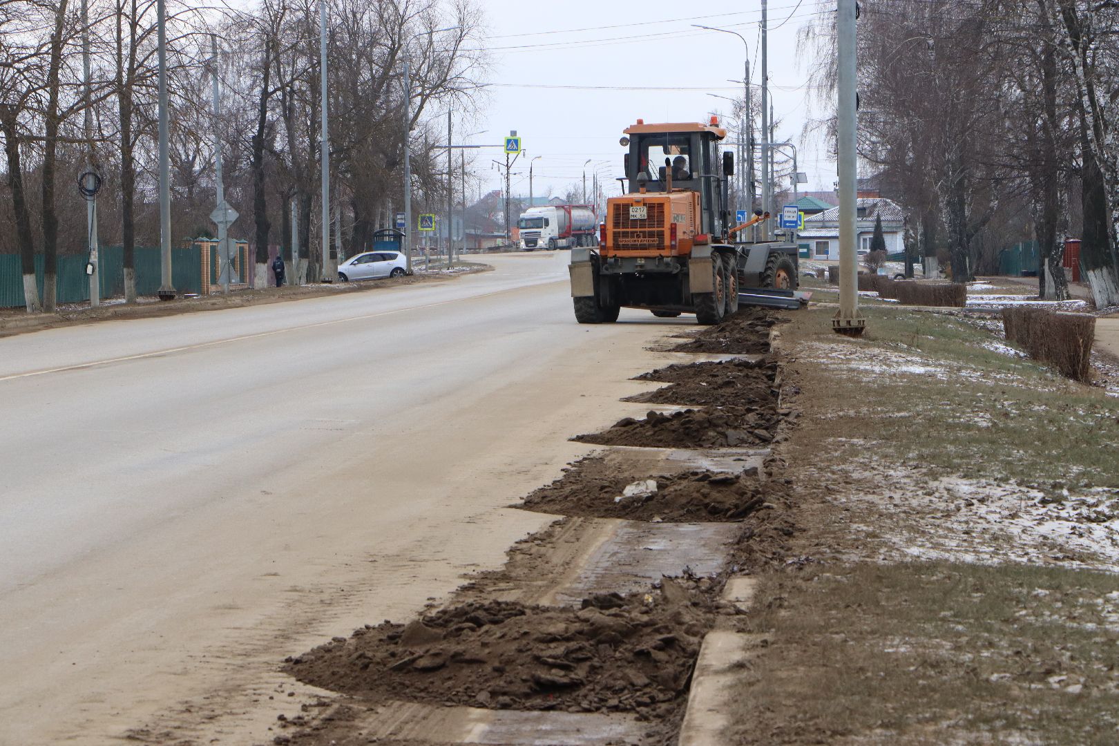 мосавтодор, серебряные пруды, улица ленина, дорожные работы, уборка прибордюрной территории,