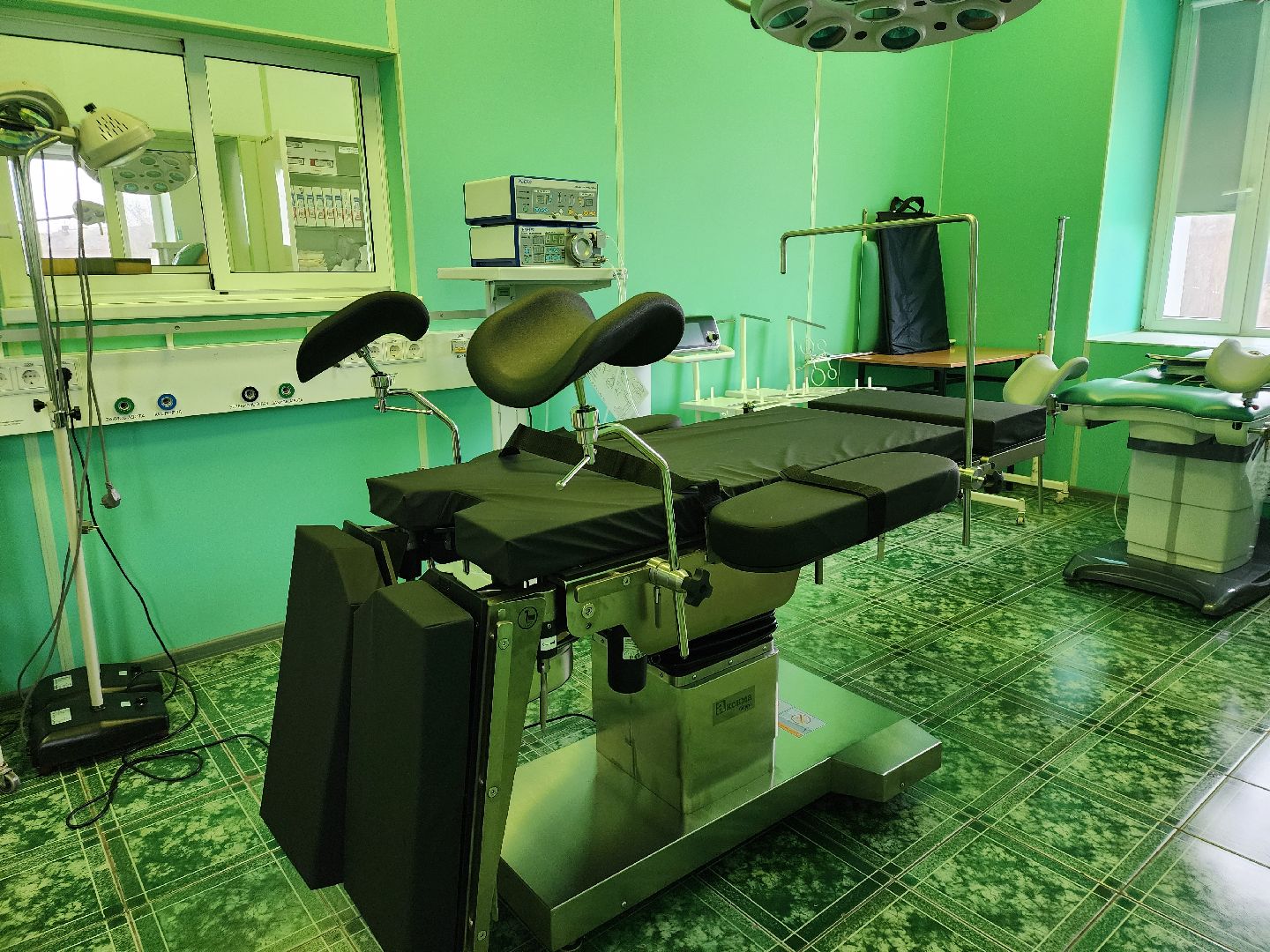 оборудование, операции, роддом, вертикалки,