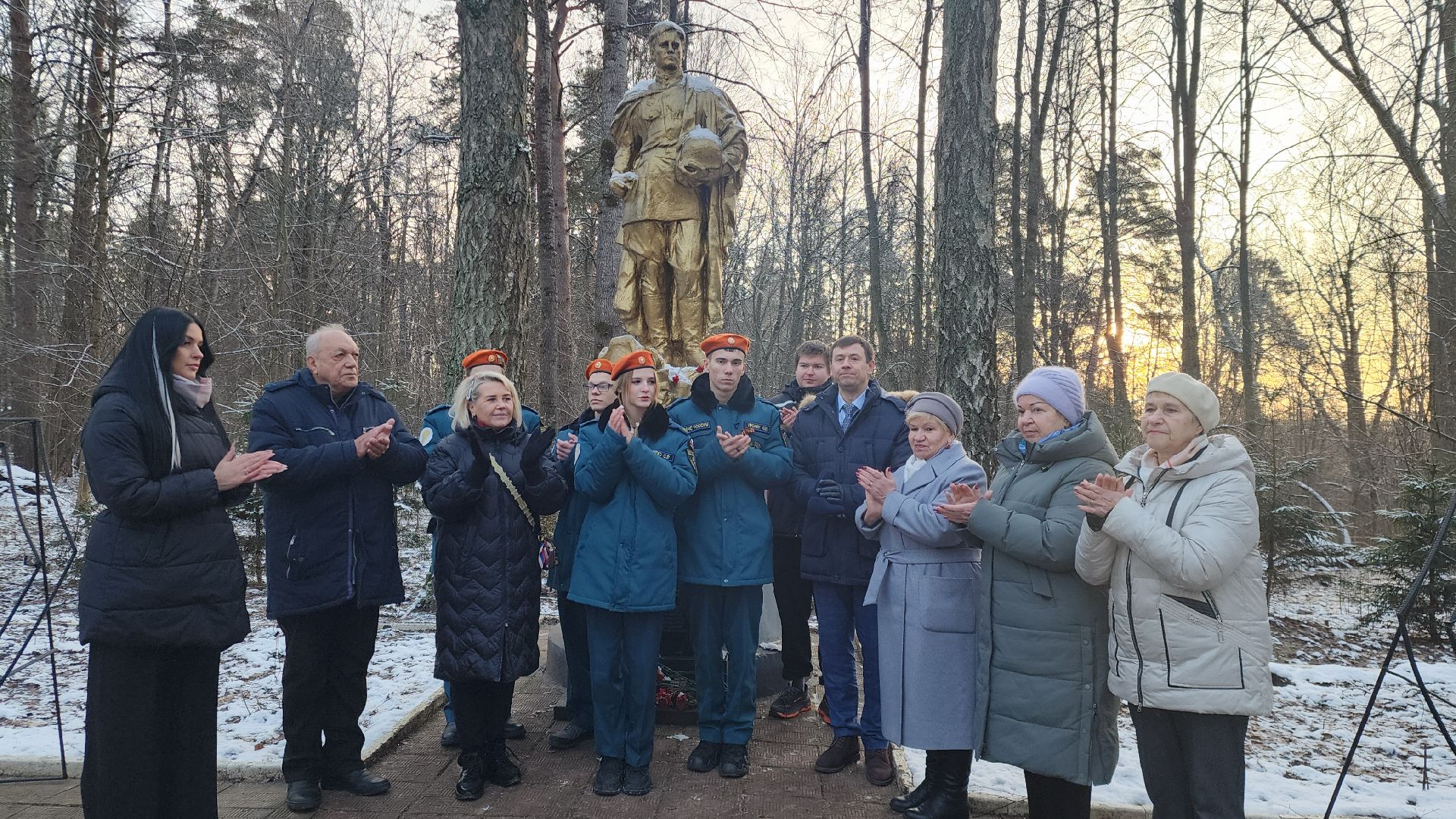 вертикалки, люди звенигорода, 80-летие победы в великой отечественной войне, история, волонтерская группа,