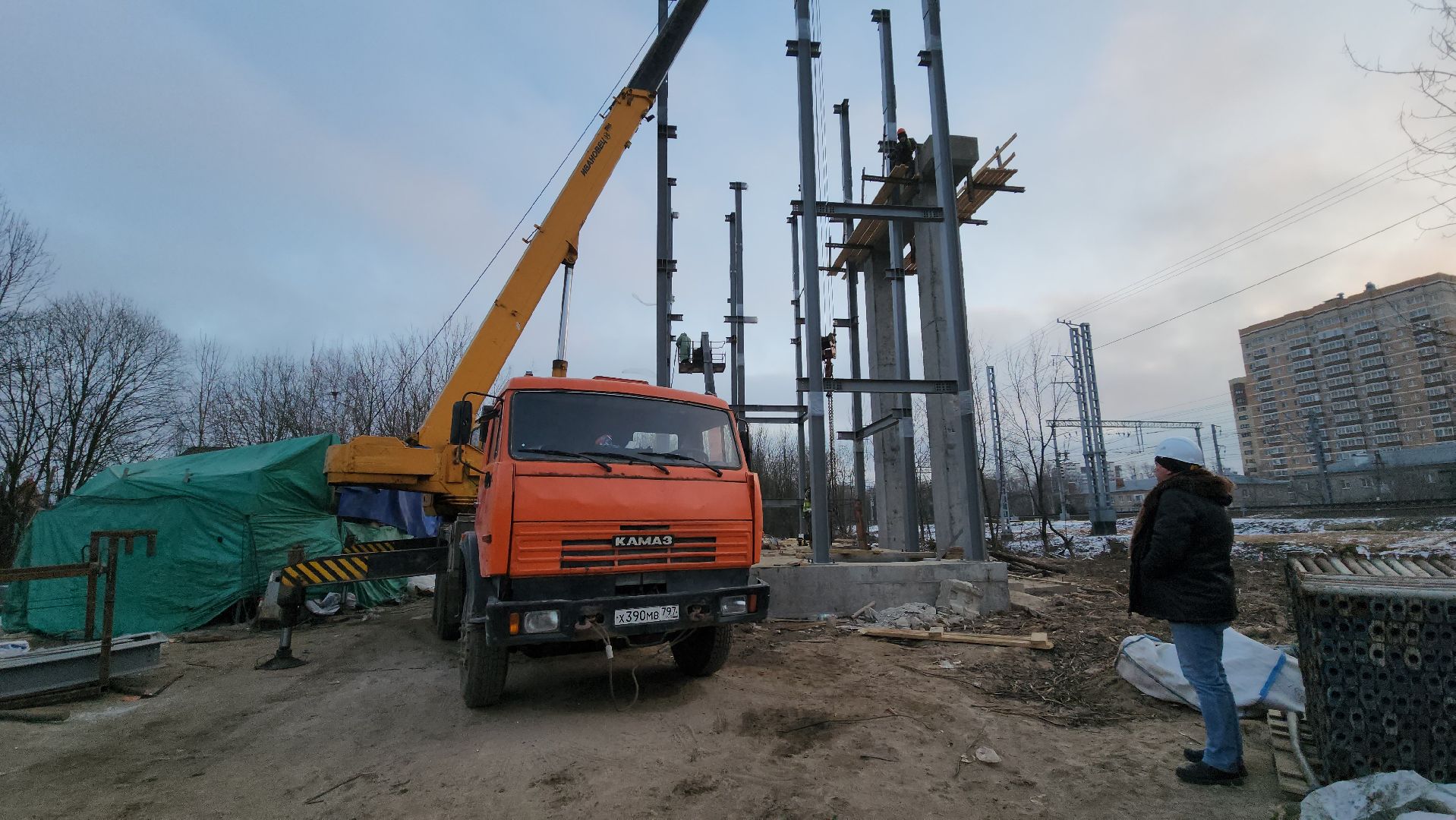наземный переход, Лобня, Строительство, вертикалки,