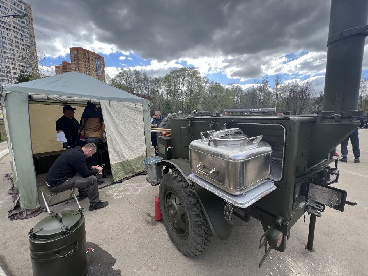 Реутов, полевая кухня, еда, гречневая каша, чай