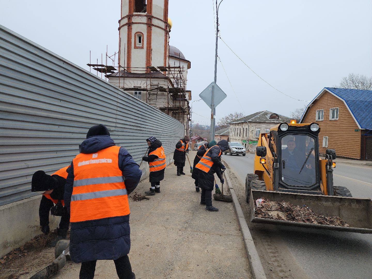 серпухов, подмосковье, уборка улиц, вертикалки,
