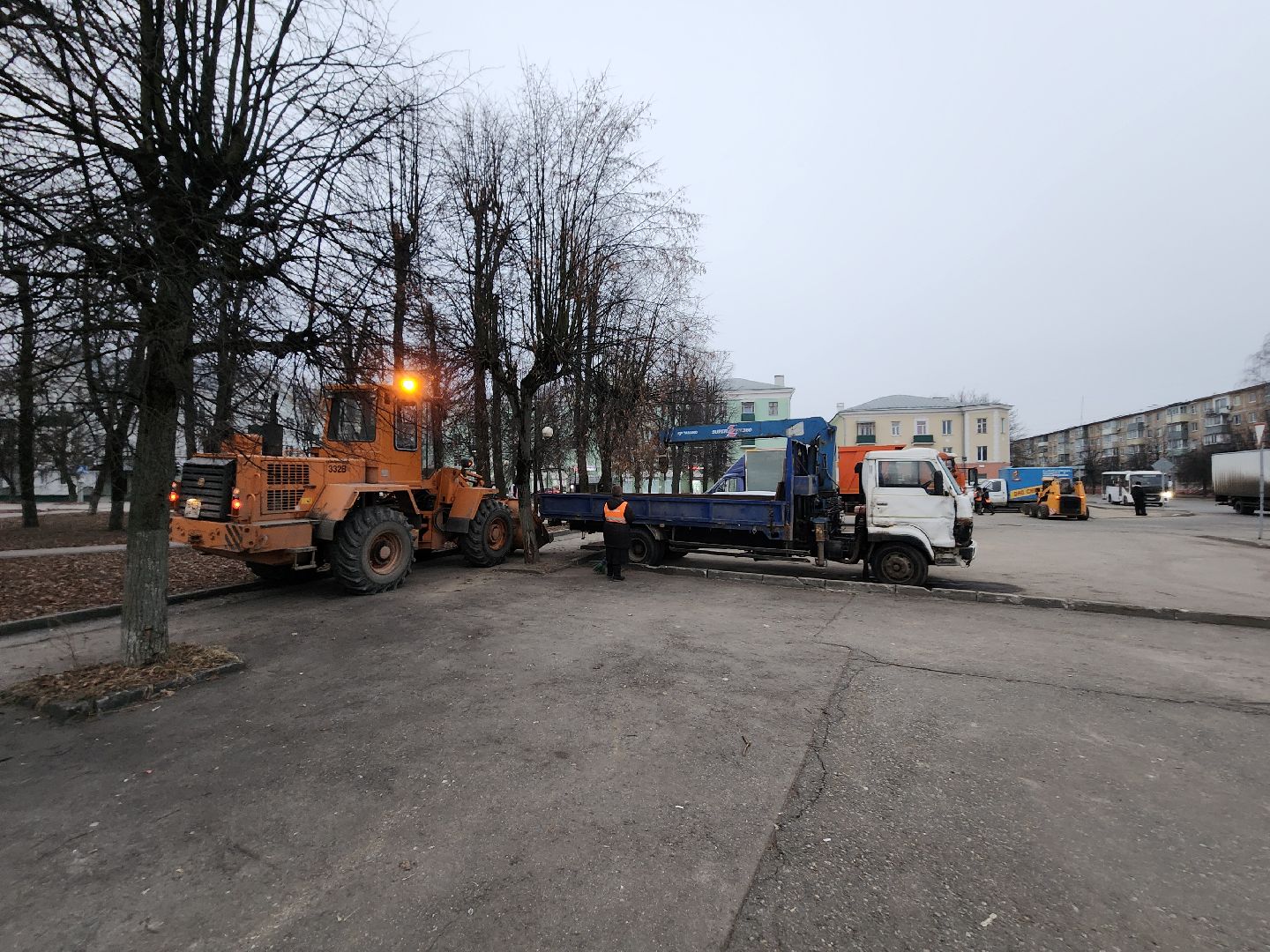 серпухов, площадь 49-й армии, улица чернышевского, комбинат благоустройства, уборка дорог, вертикалки,