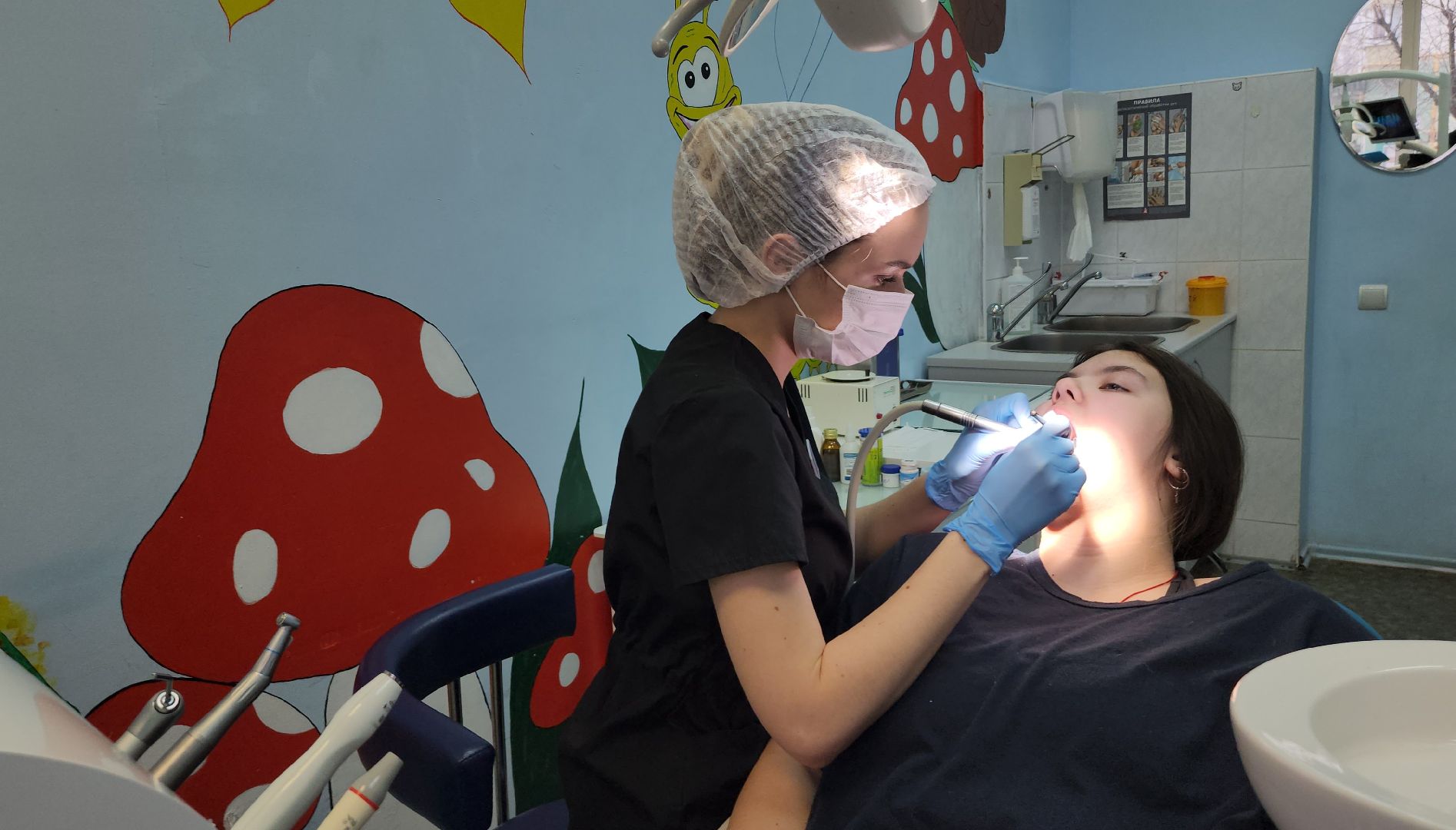 серпухов, улица комсомольская, детская стоматология, медицина, молодой врач стоматолог,