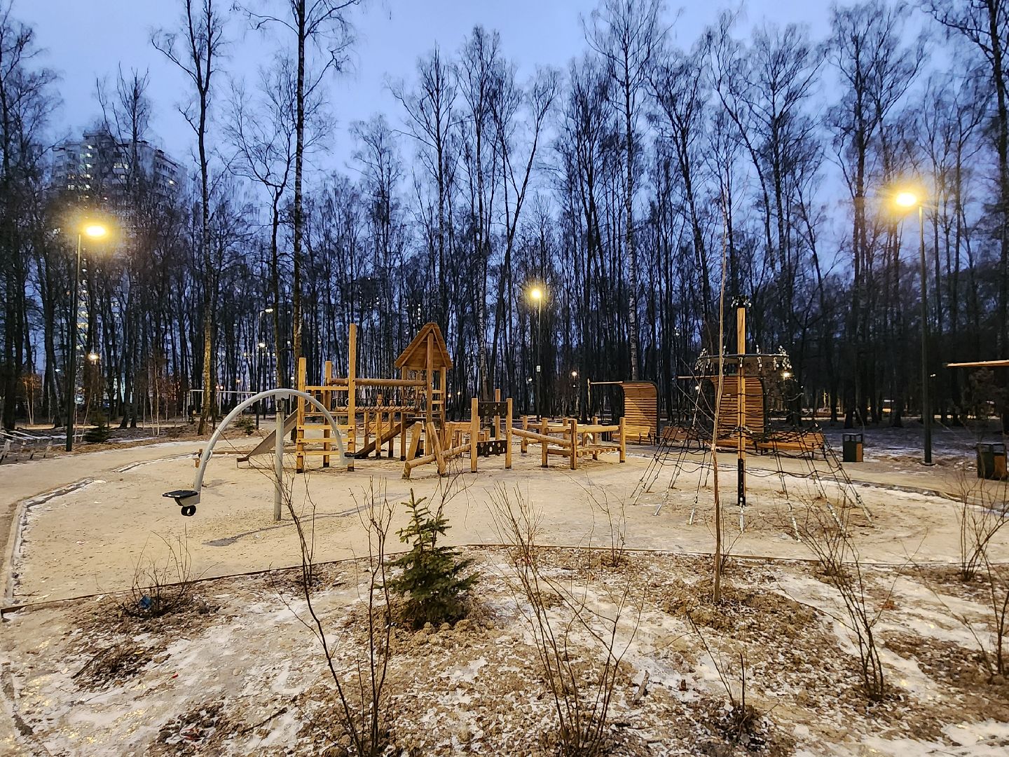 Чехов, микрорайон Губернский, лесопарк, строительство, благоустройство, наружное освещение, уличное освещение, фонари,