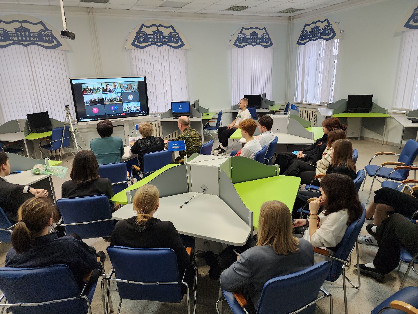 вертикалки, патриотическое воспитание,университетский колледж в орехово-зуеве,