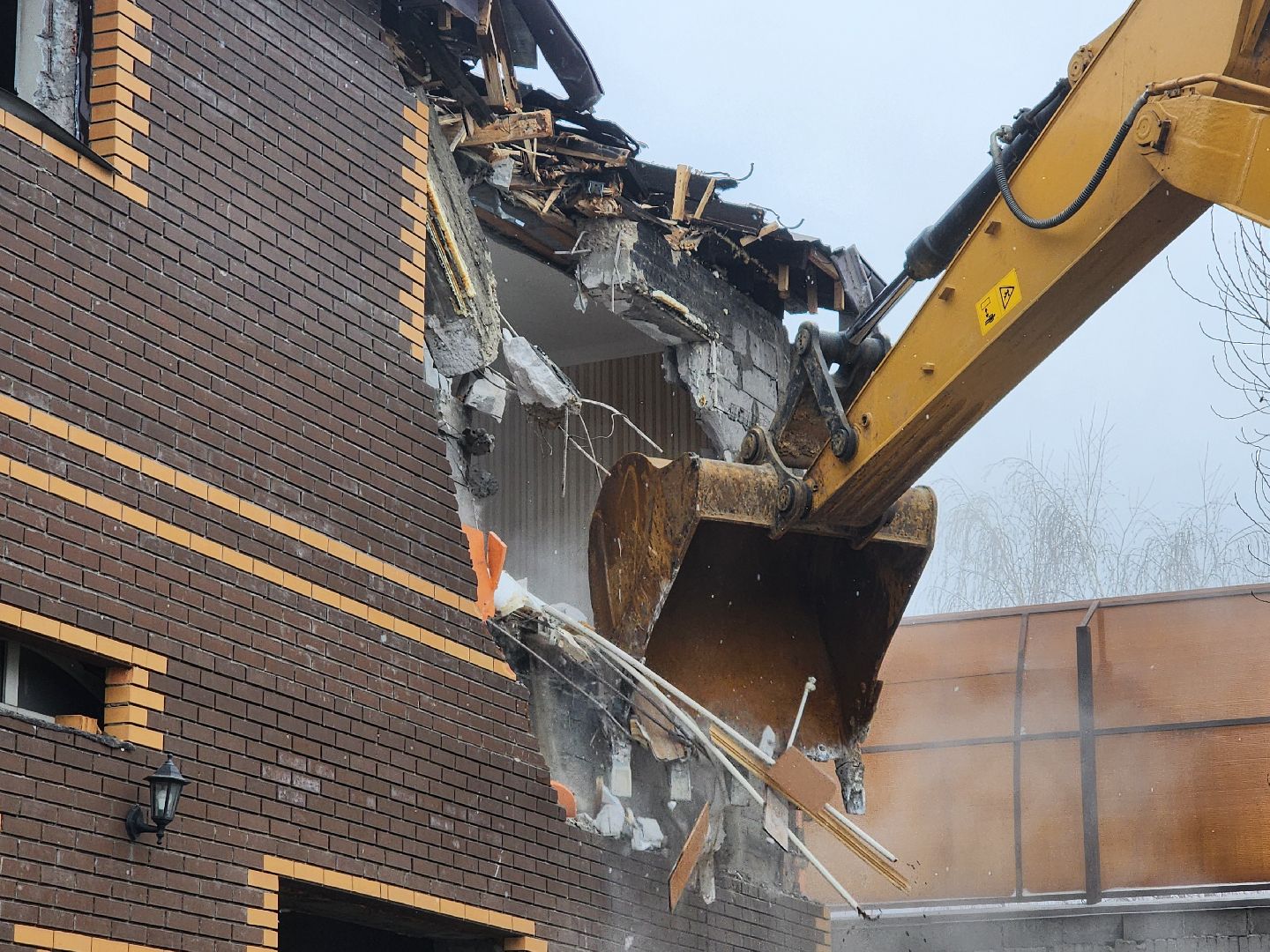 мытищи, снос незаконный строений, незаконное строительство, вертикалка,