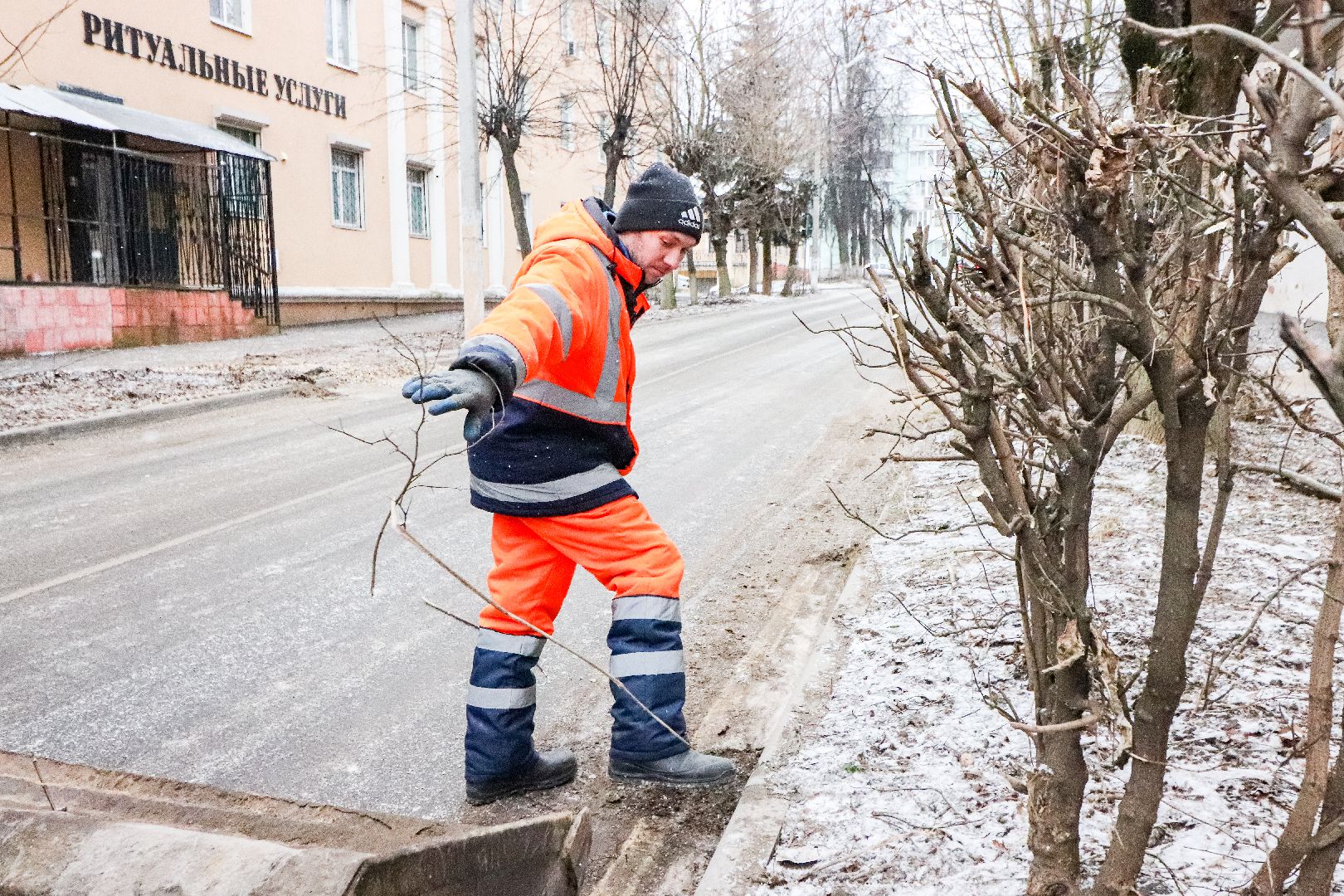Клин, общество, ЖКХ, уборка веток, вертикалки, уборка смета,