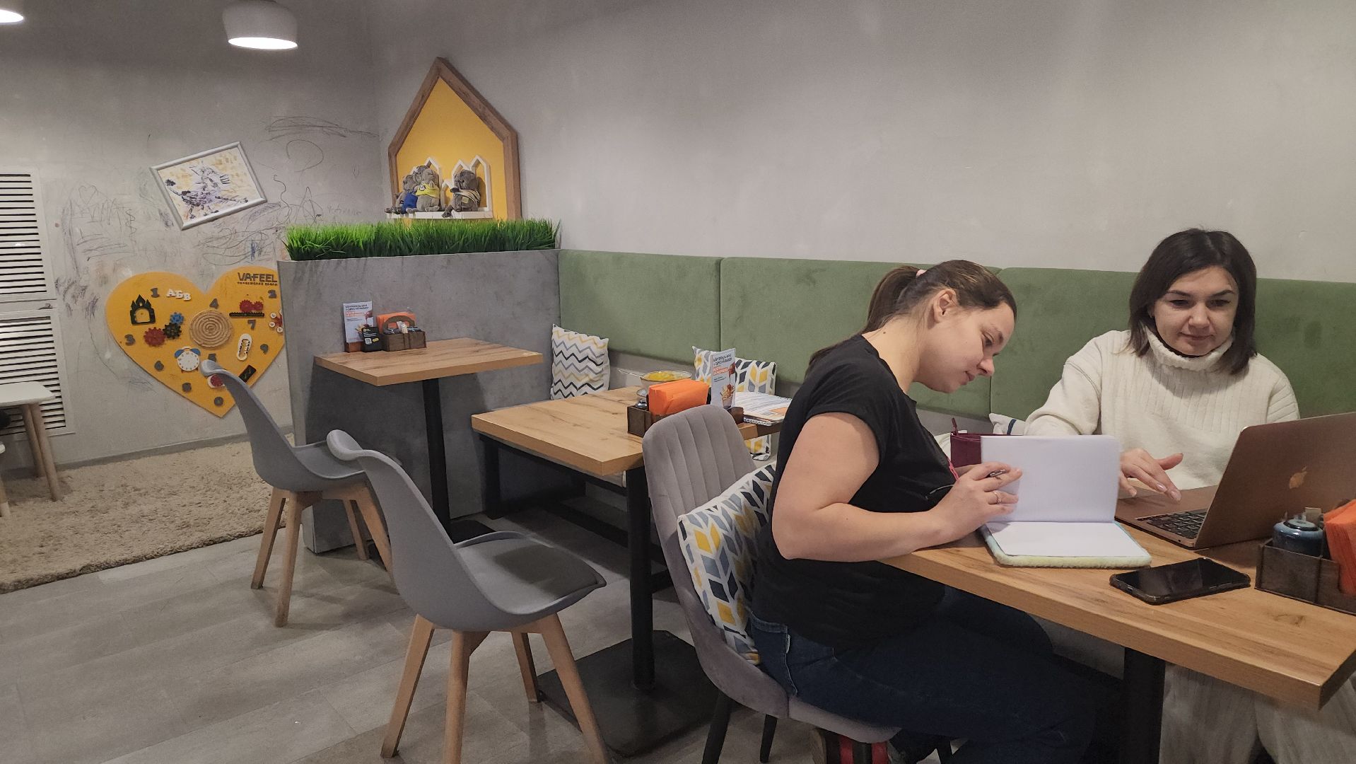 вертикалки, пушкино, малый бизнес, семейное производство, кафе, дети, социальная сфера,