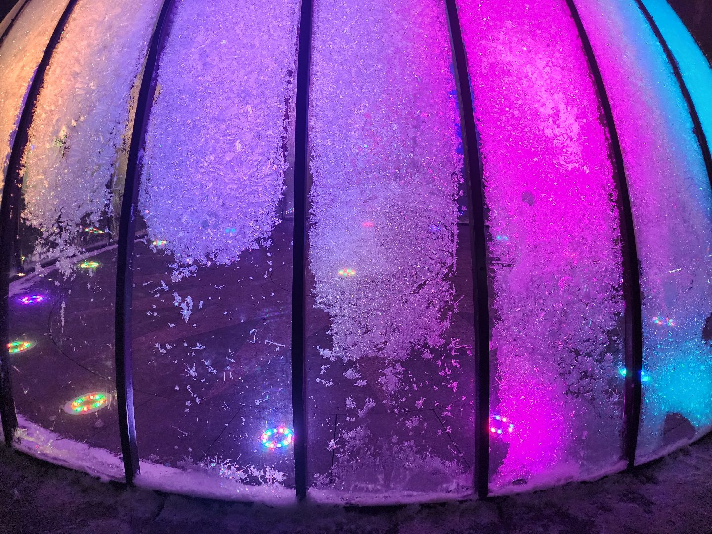 долгопрудный, центральный парк, фонтан, купол, арт-объект, ночное освещение, вертикалки,