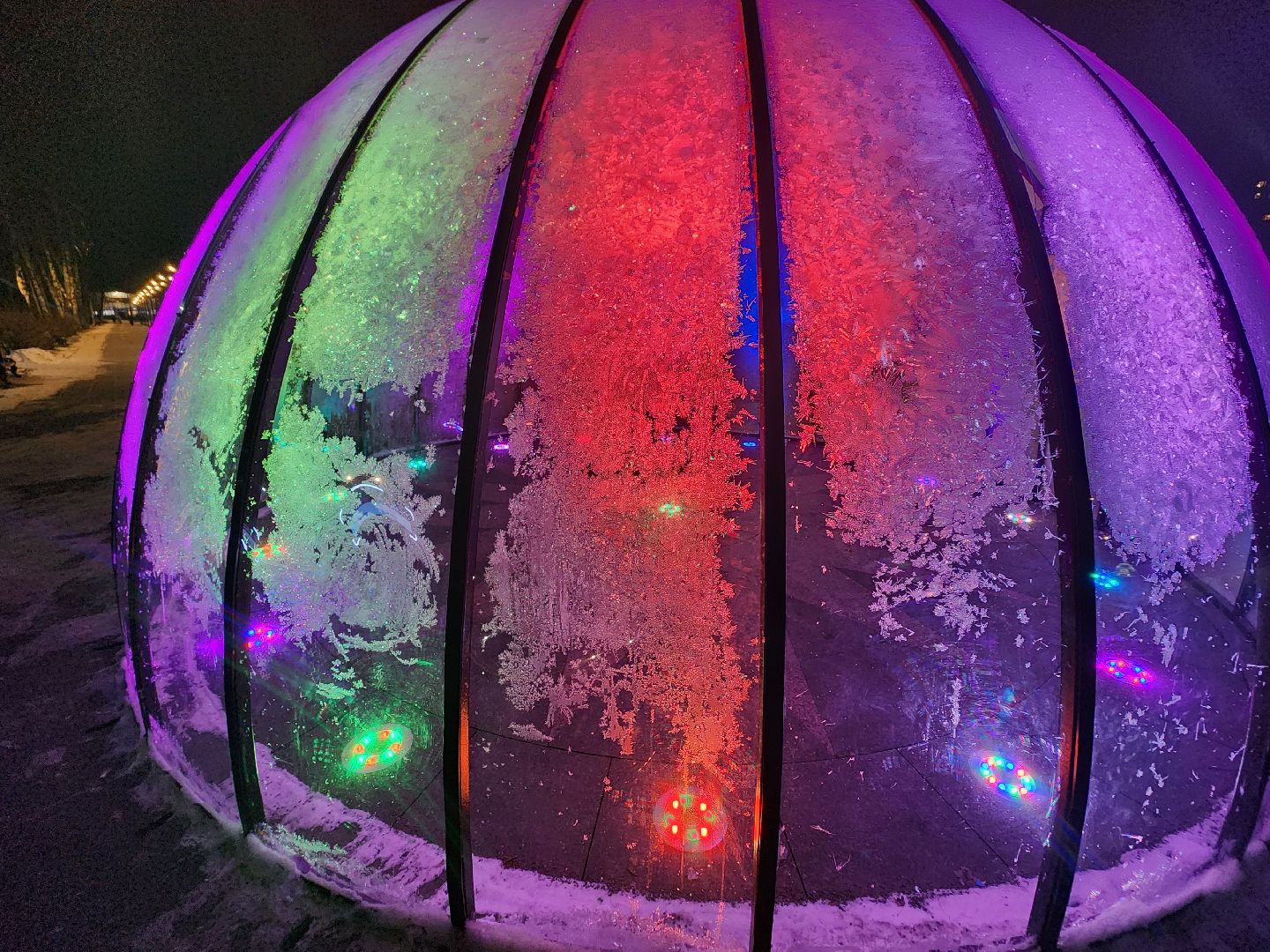 долгопрудный, центральный парк, фонтан, купол, арт-объект, ночное освещение, вертикалки,