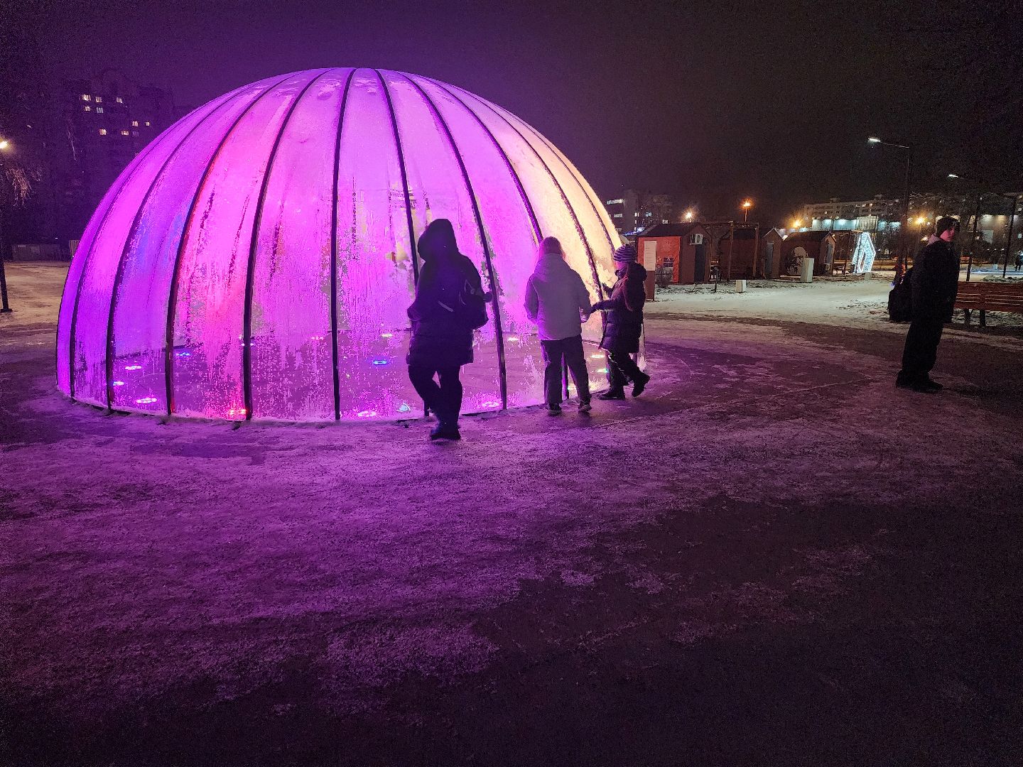 долгопрудный, центральный парк, фонтан, купол, арт-объект, ночное освещение, вертикалки,