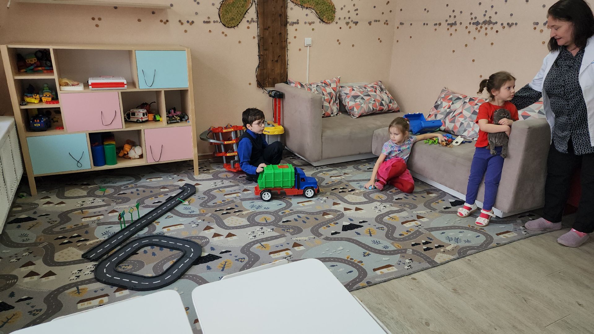 серпухов, улица лермонтова, КЦСОИР Серпуховский, дети с овз, социальный центр,