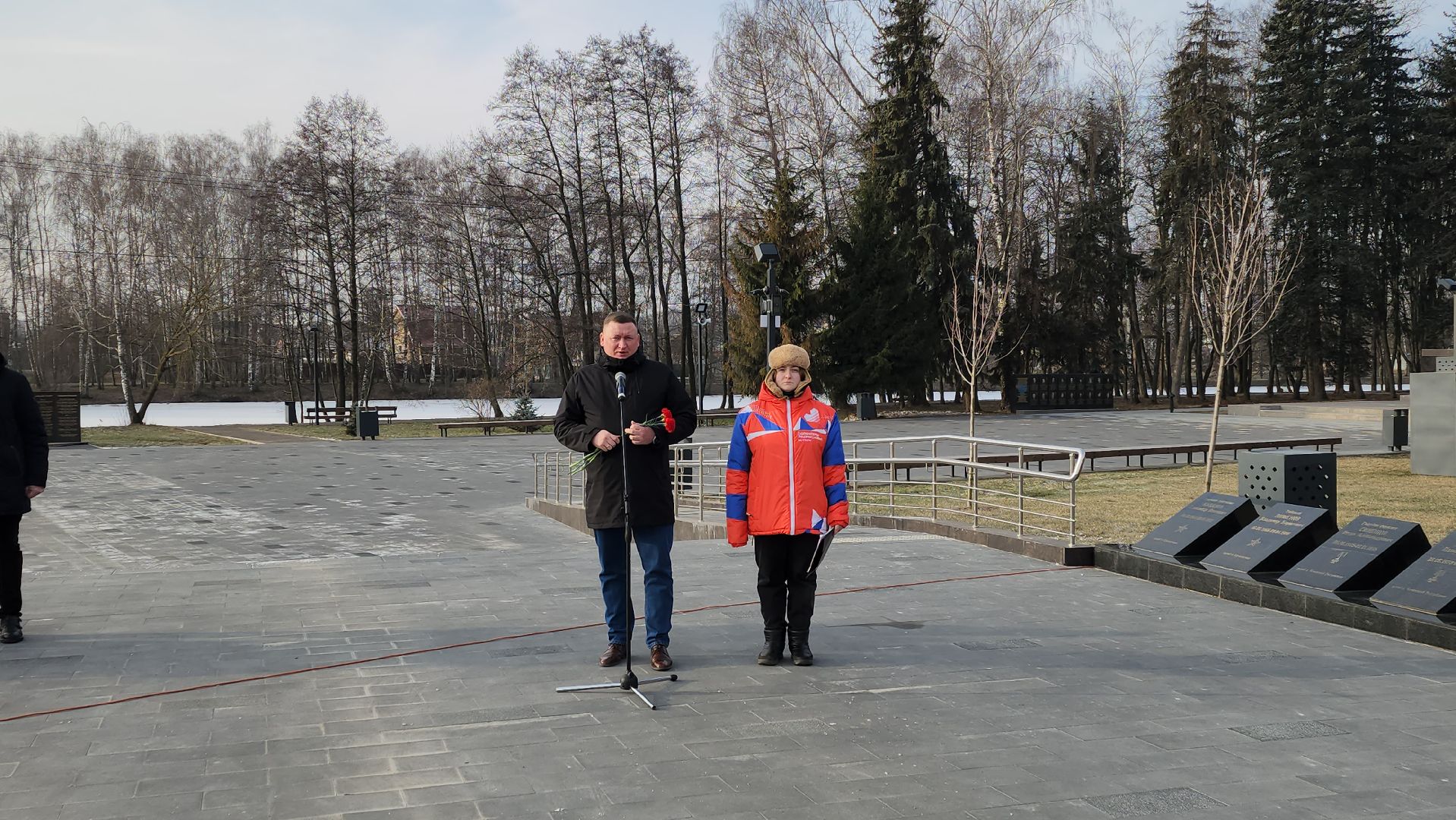 вертикалки, луховицы, митинг памяти, аллея славы, афганистан,