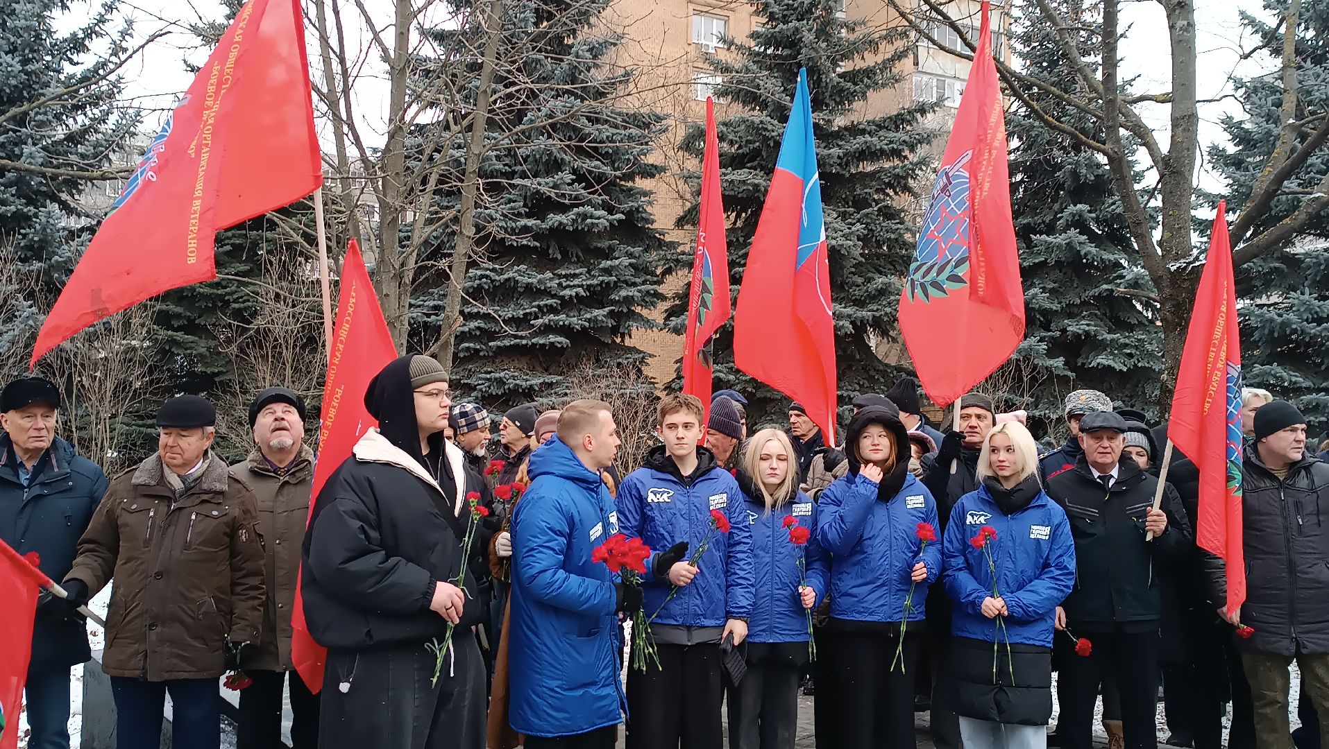 боевое братство, юнармейцы, молодая гвардия, возложение цветов, минута молчания,