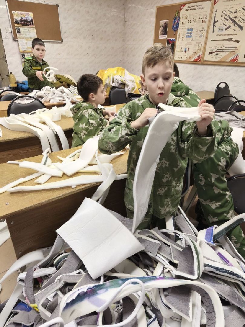 шторы, матрас, сво, бойцы, поролон, юнармия, волонтер,