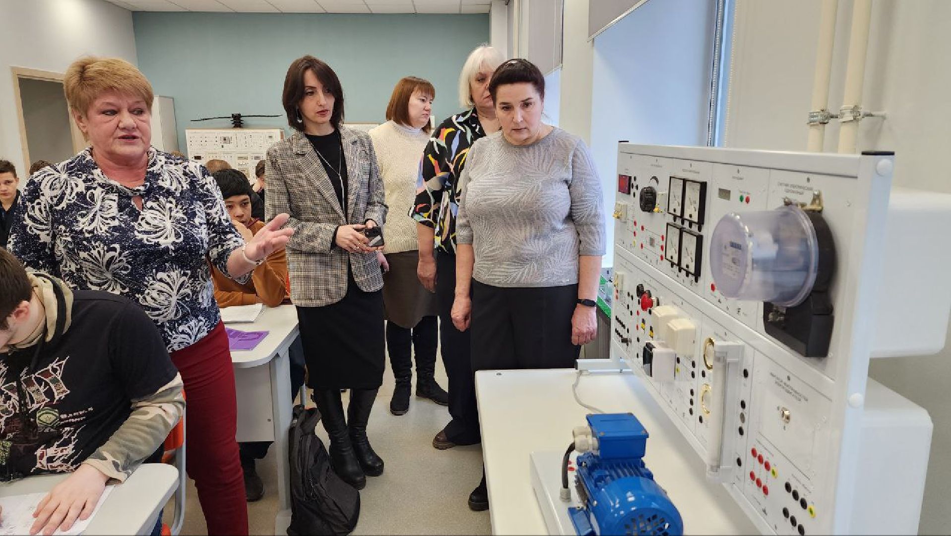 Дмитров, Дмитровский техникум, Донбасс, Минобразования, учитель,