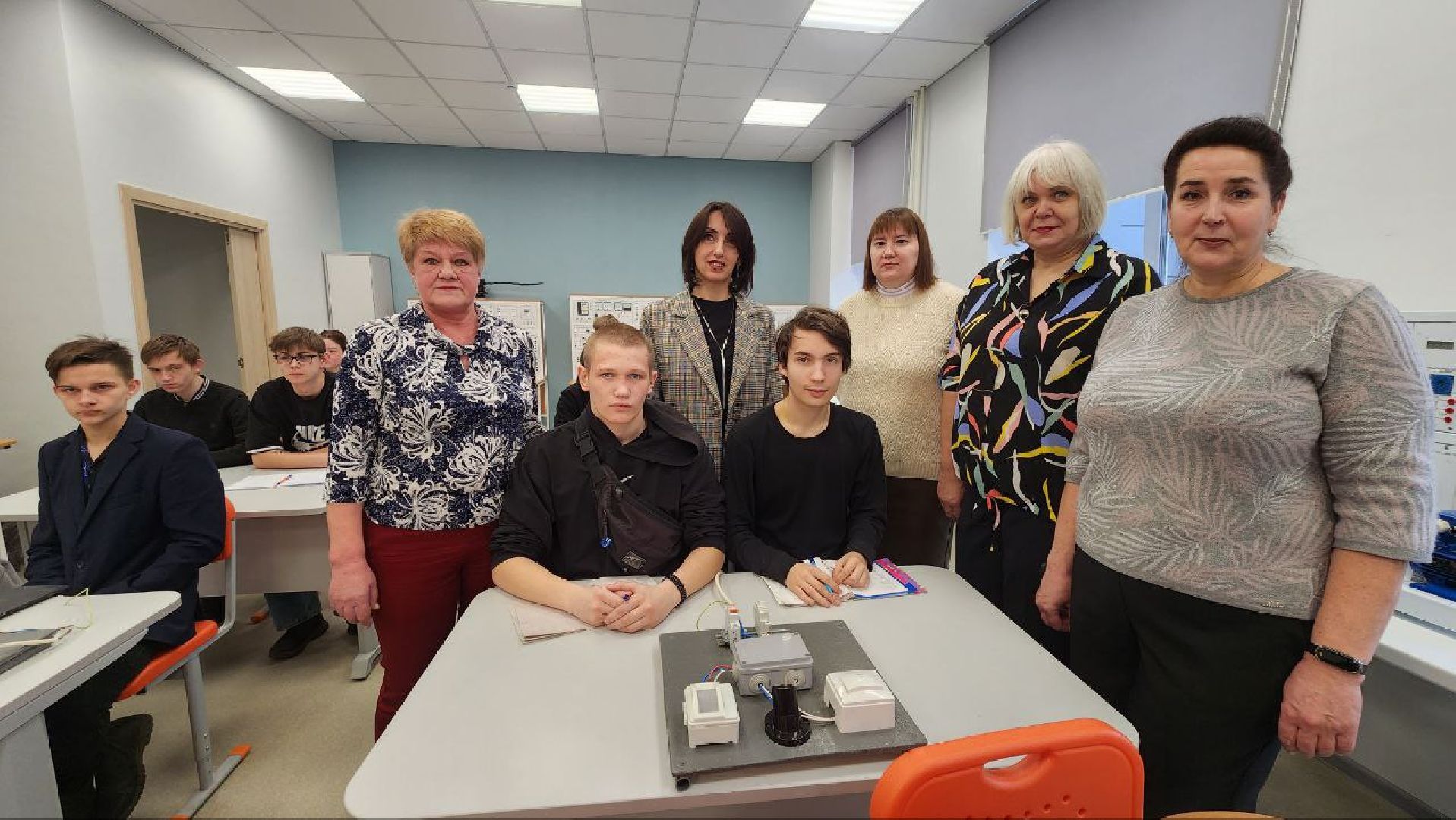 Дмитров, Дмитровский техникум, Донбасс, Минобразования, учитель,