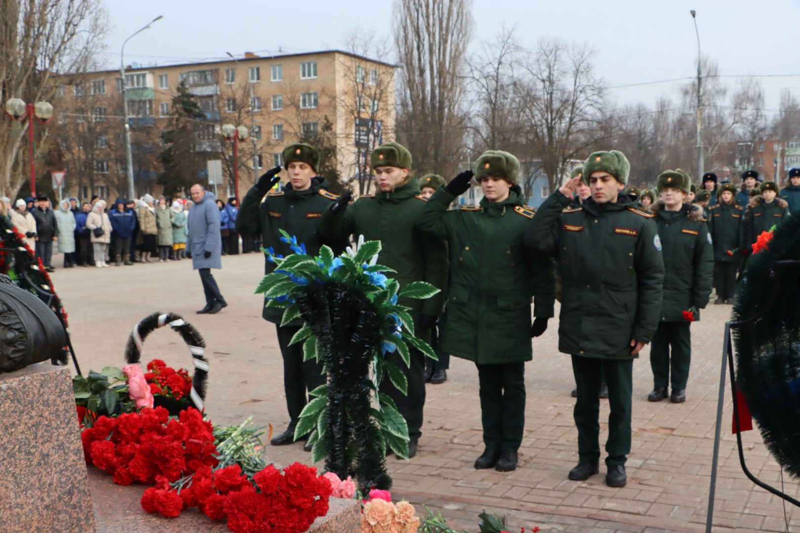 125 лет Чуйкову, Серебряные Пруды, возложение, сталинградская битва, маршал чуйков, внук маршала чуйкова, внук маршала баграмяна, площадь чуйкова,