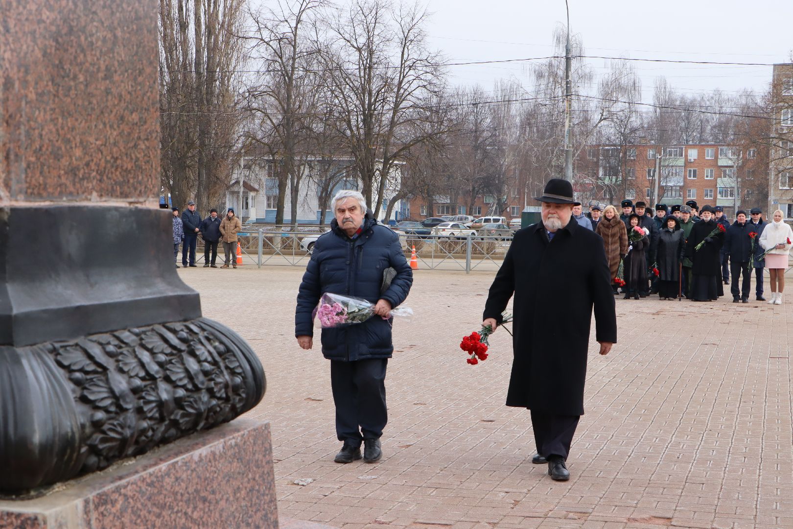125 лет Чуйкову, Серебряные Пруды, возложение, сталинградская битва, маршал чуйков, внук маршала чуйкова, внук маршала баграмяна, площадь чуйкова,