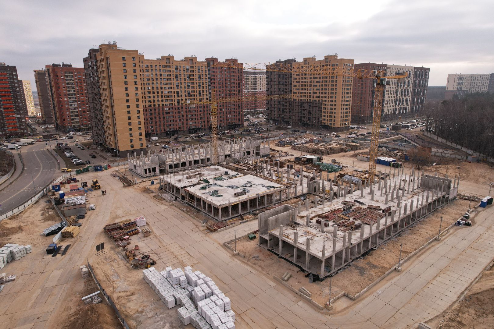 видео с коптера, школа, люберцы, строительство,