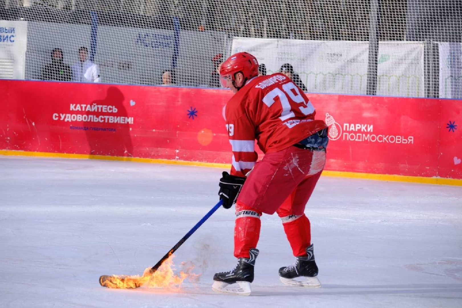 лобня, хоккей в валенках, выходи во двор, легенды хоккея, Якушев, Касатонов, вертикалки,огненный буллит,