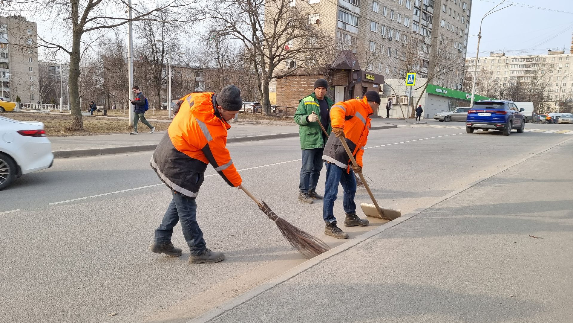 уборка города, дзержинский, жкх,