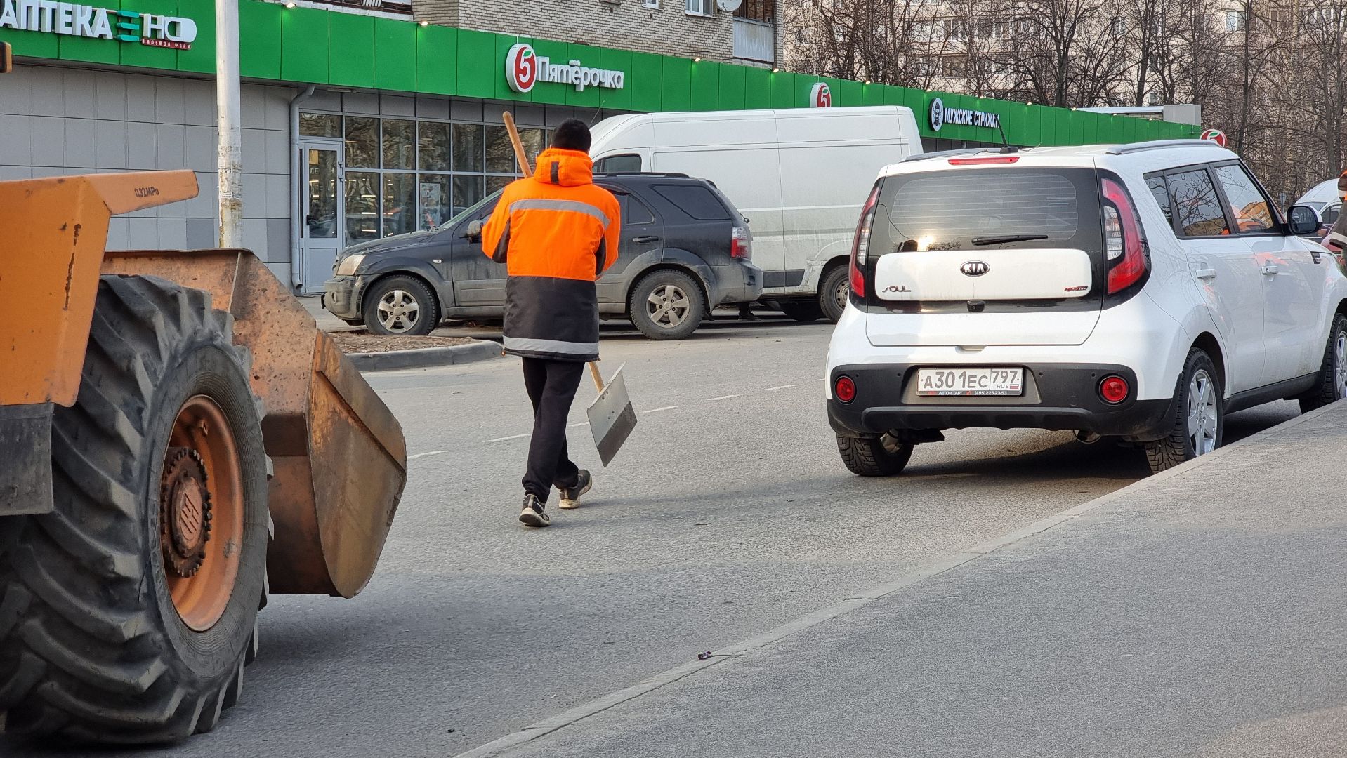 уборка города, дзержинский, жкх,