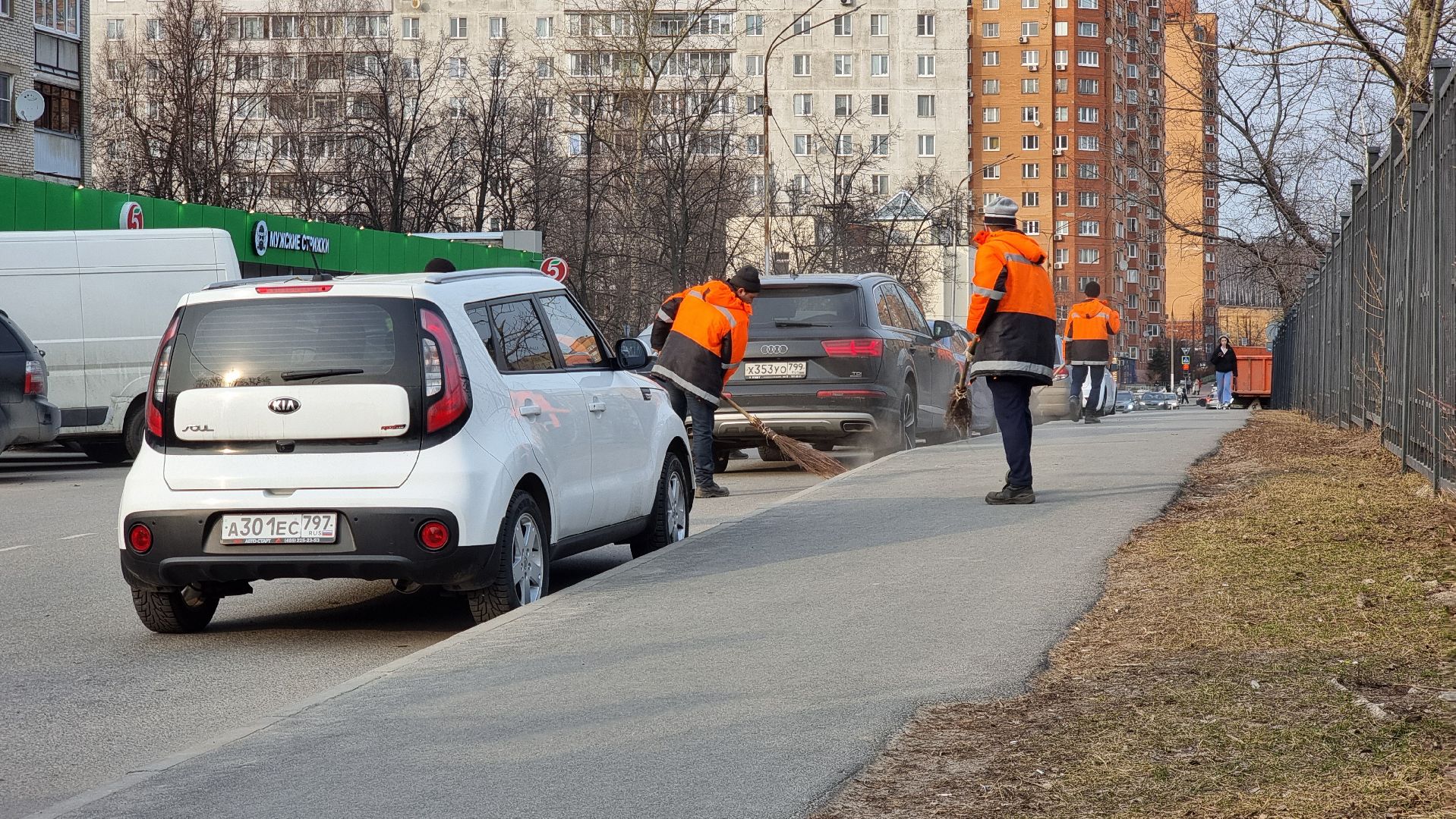 уборка города, дзержинский, жкх,