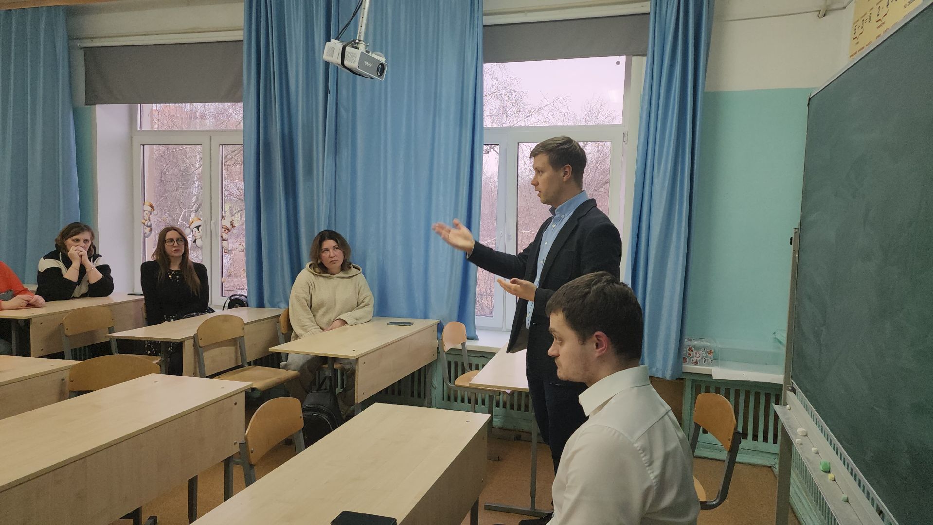 котельники, строительство, безопасность детей, ремонт в школе,