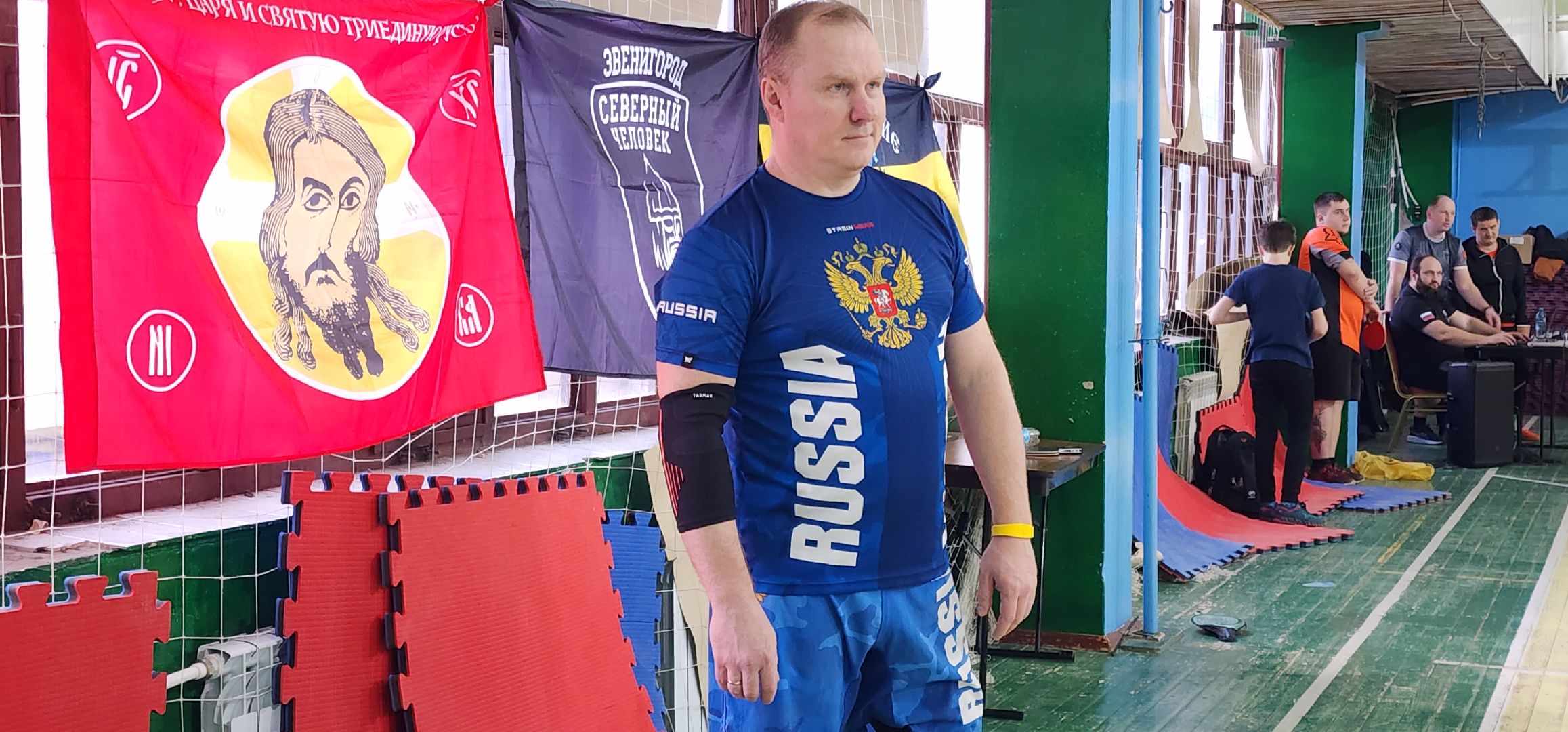 вертикалки, спорт, теннис для взрослых и детей,Спорт в Звенигороде,