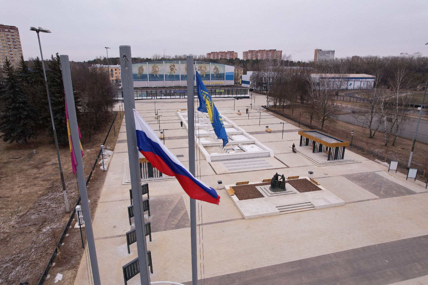 видео с коптера, воскресенск, ледовый дворец химик, благоустройство,