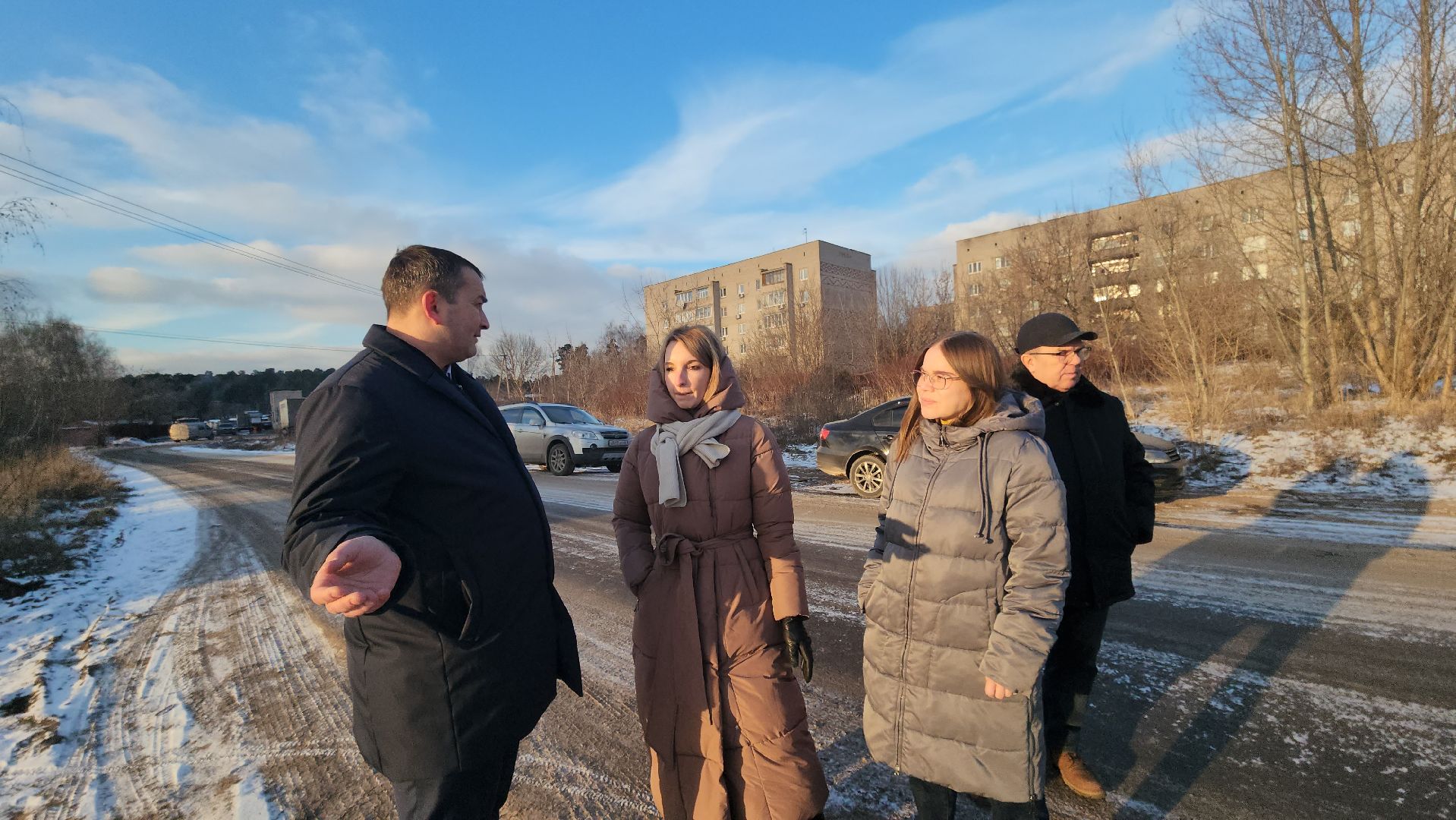 Люберцы, глава городского округа люберцы владимир волков, выездная администиация, контейнерная площадка,