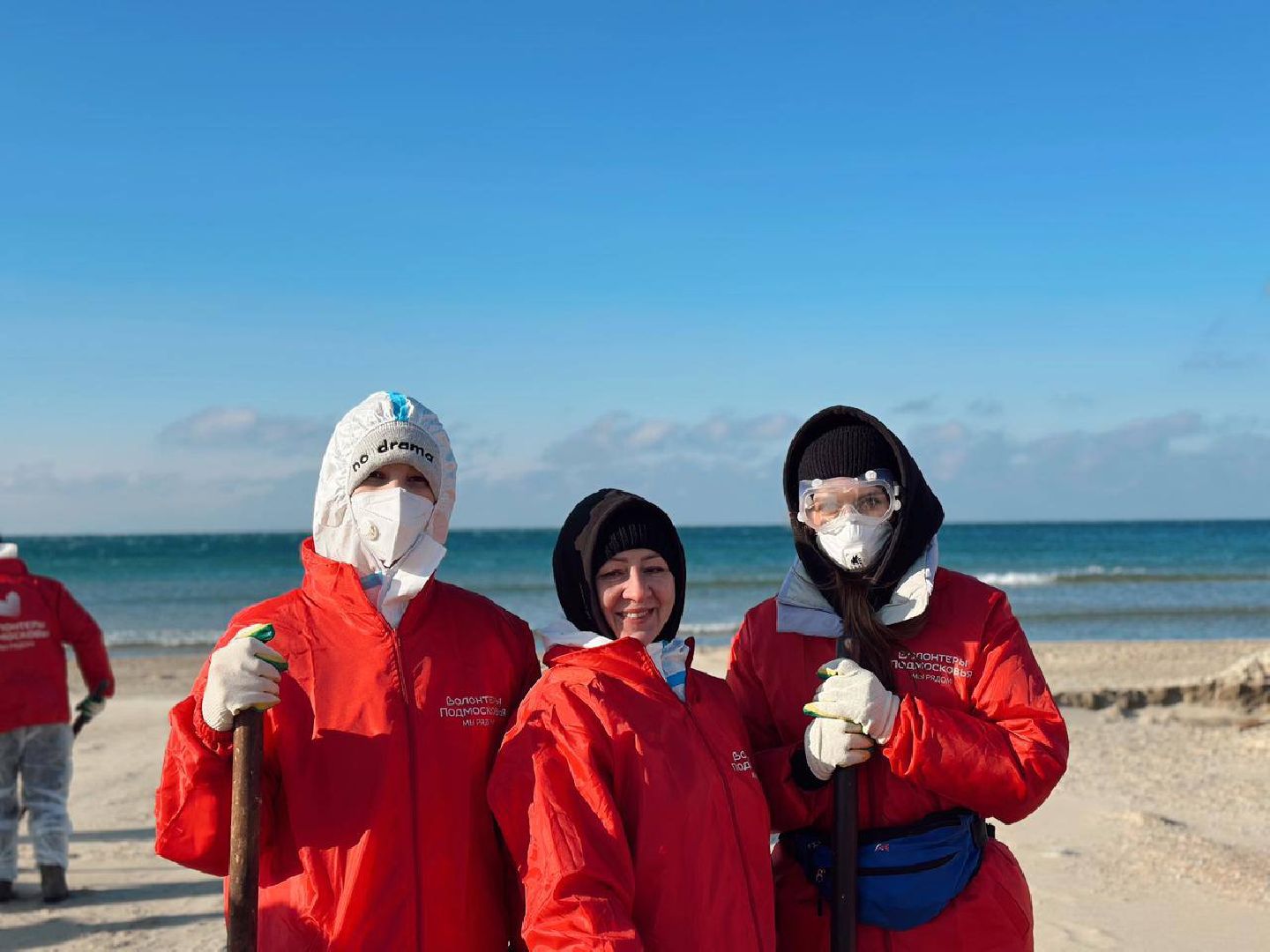 можайск, можайский муниципальный округ, подмосковье, волонтеры подмосковья, черноморское побережье, разлив мазута, анапа,